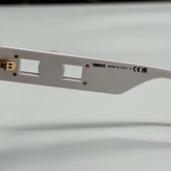 NEW MOD 4458 314/87 VERSACE VE4458 314/87 WHITE WOMEN VE4458 31487 SUNGLASSES - Picture 10 of 11